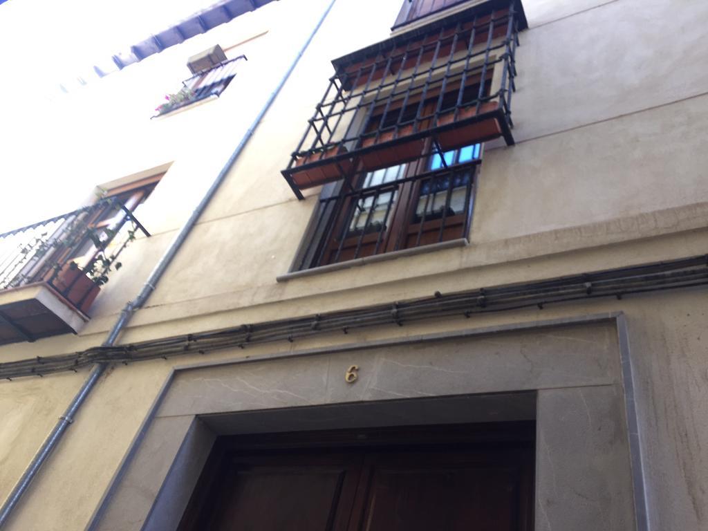 Bonito Apartamento en el centro de Granada con parking gratis Exterior foto