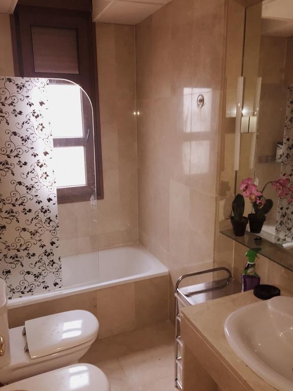 Bonito Apartamento en el centro de Granada con parking gratis Exterior foto